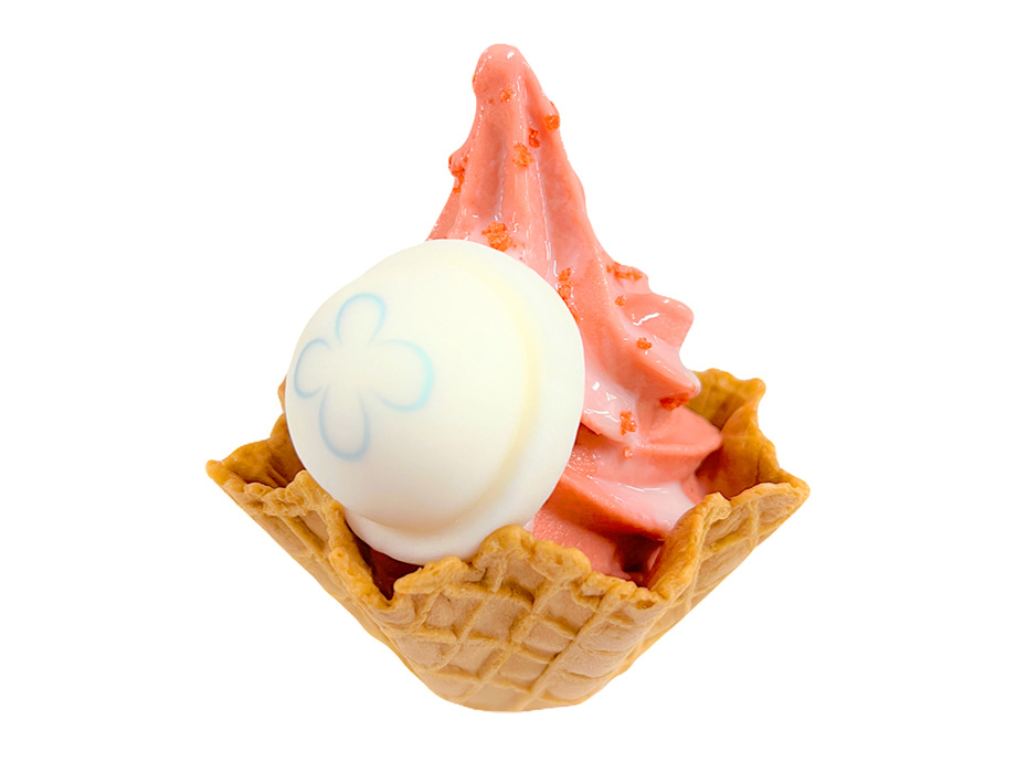 ふわふわクラゲのいちご練乳サンデー